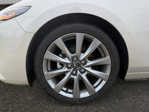 Used 2025 MAZDA MAZDA3 s FWD image 10