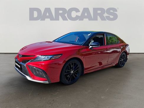 Used 2023 Toyota Camry XSE w/ Navigation Package FWD image 3