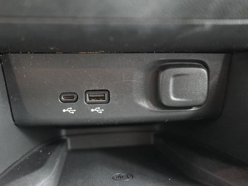 Used 2025 Buick Envista Preferred w/ Convenience I Package FWD image 30