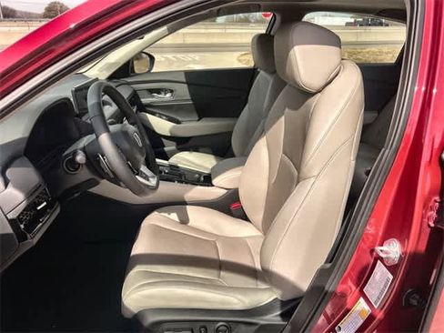 Certified 2025 Honda Accord Touring image 11