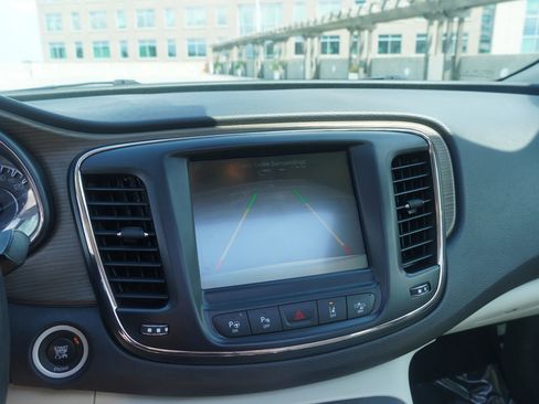 Used 2015 Chrysler 200 C w/ Navigation & Sound Group I image 32