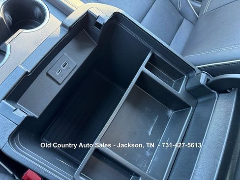 Used 2022 GMC Yukon SLT w/ SLT Luxury Package image 74