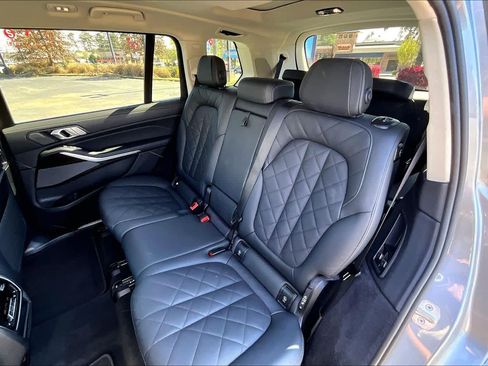Certified 2024 BMW X7 xDrive40i AWD/4WD image 21