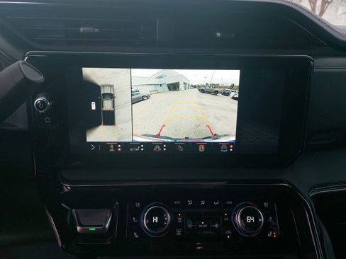 Used 2024 GMC Sierra 2500 AT4X w/ AT4X AEV Edition image 26