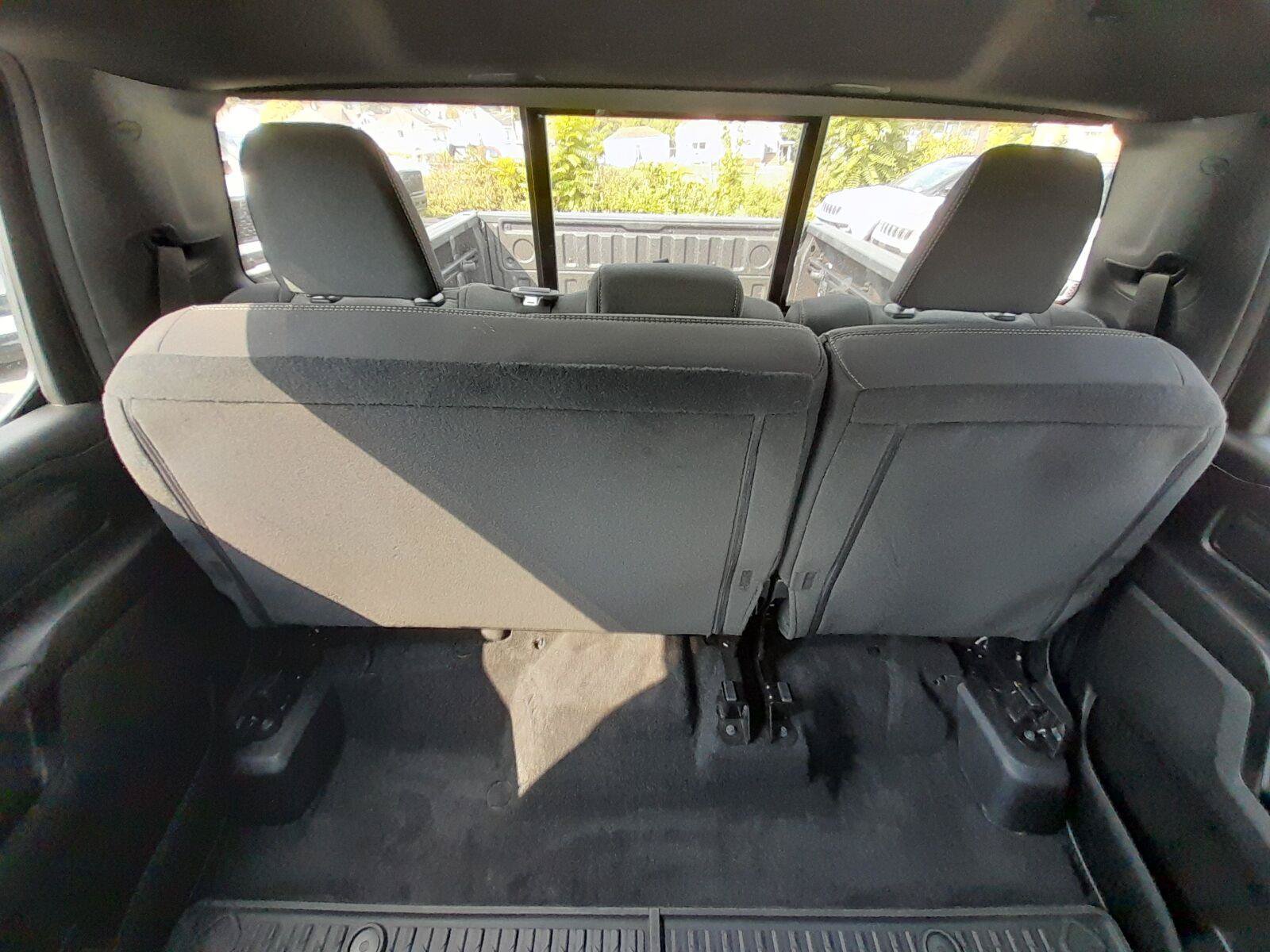 Used 2025 RAM 1500 Warlock AWD/4WD image 45