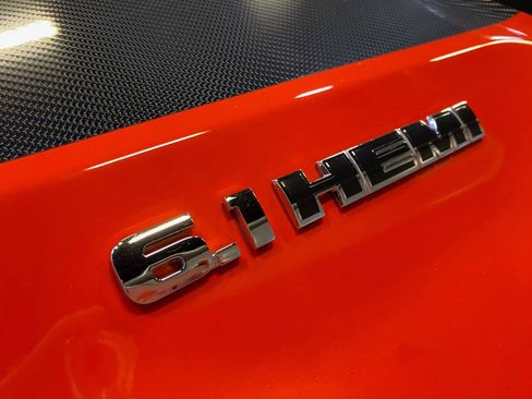 Used 2009 Dodge Challenger SRT8 w/ SRT Option Group II image 9