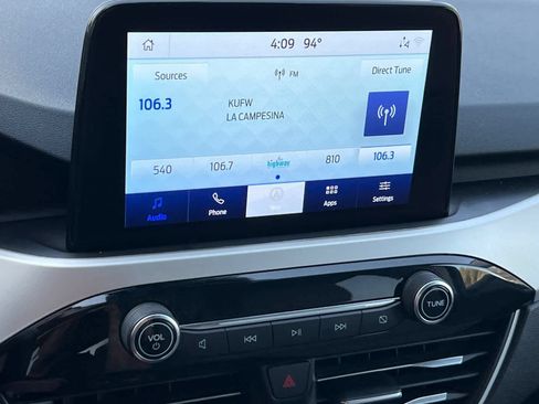 Used 2020 Ford Escape SE AWD/4WD image 19