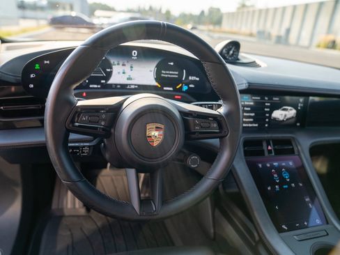 Certified 2020 Porsche Taycan Turbo w/ Premium Package AWD/4WD image 13