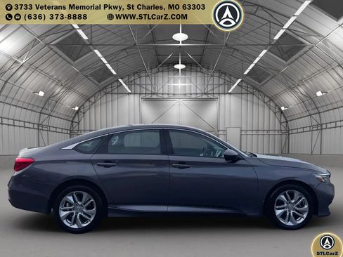 Used 2019 Honda Accord LX image 2