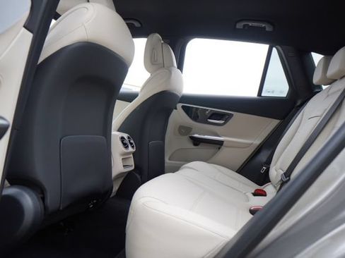 Certified 2024 Mercedes-Benz GLC 300 image 28