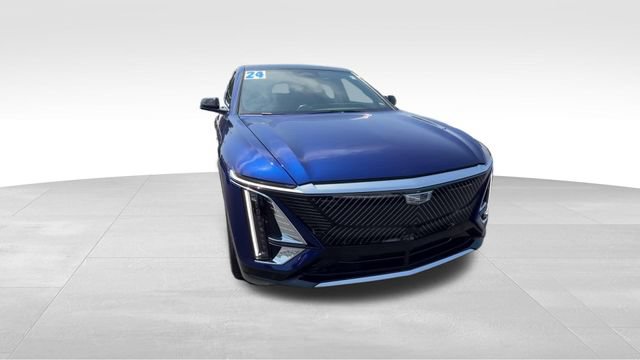 Certified 2024 Cadillac Lyriq Luxury w/ LPO, Floor Liner Package AWD/4WD image 11