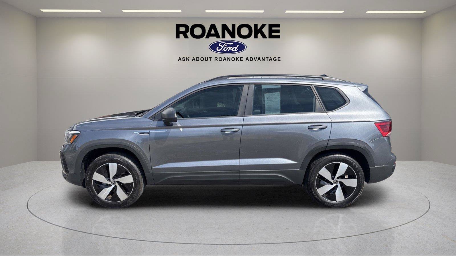 Used 2024 Volkswagen Taos S AWD/4WD image 6