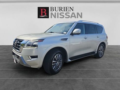 Used 2024 Nissan Armada SL w/ Captain's Chairs Package AWD/4WD image 1