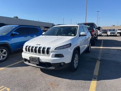 Used 2018 Jeep Cherokee Latitude Plus w/ Cold Weather Group