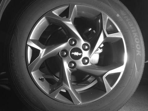 Used 2025 Chevrolet Trax LT w/ LT Convenience Package FWD image 14