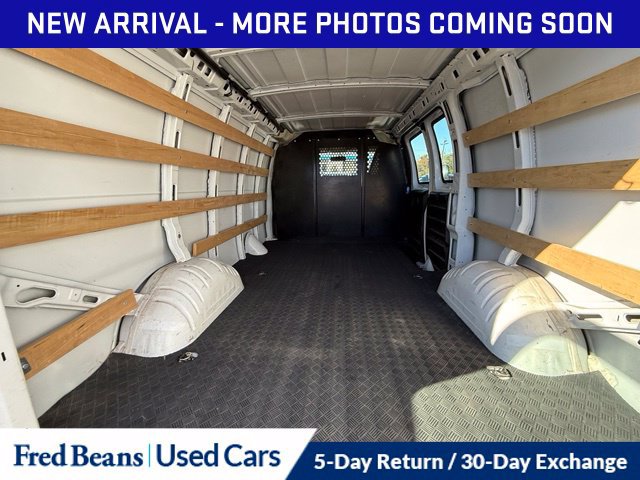 Used 2025 GMC Savana 2500 w/ Driver Convenience Package RWD image 10