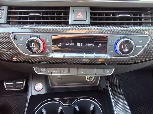 Used 2022 Audi S5 Premium Plus w/ Premium Plus AWD/4WD image 23