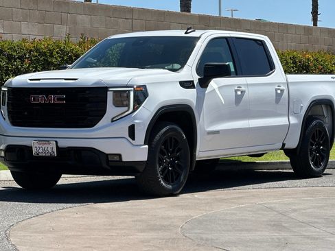 Certified 2026 GMC Sierra 1500 Elevation AWD/4WD image 8