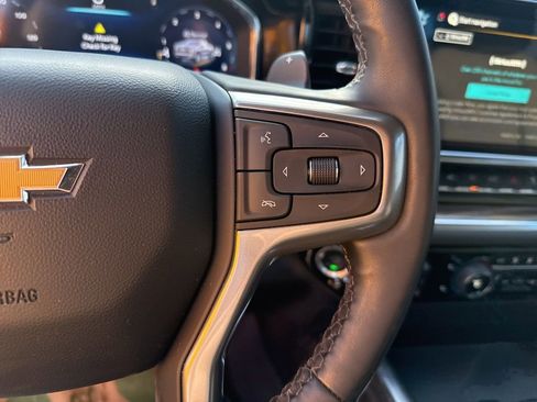 Used 2025 Chevrolet Silverado 1500 LT AWD/4WD image 22