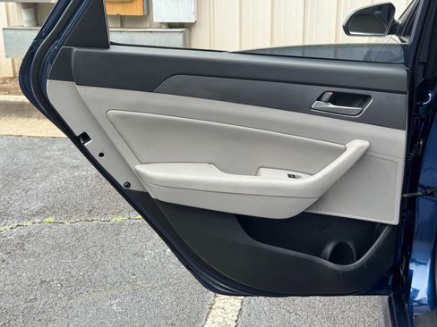 Used 2019 Hyundai Sonata SEL w/ Tech Package 02 FWD image 38