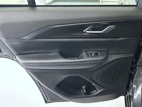 Certified 2023 Jeep Grand Cherokee Altitude image 20