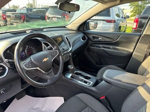 Used 2019 Chevrolet Equinox LT FWD image 10