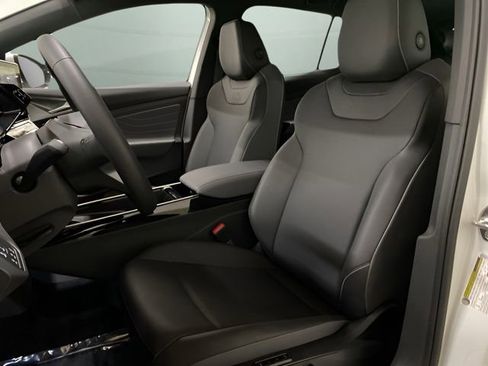 Used 2023 Volkswagen ID.4 Pro S image 60