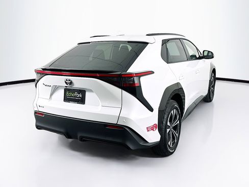 Used 2024 Toyota bZ4X XLE image 9