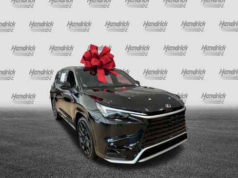 New 2026 Lexus TX 350 AWD image 2