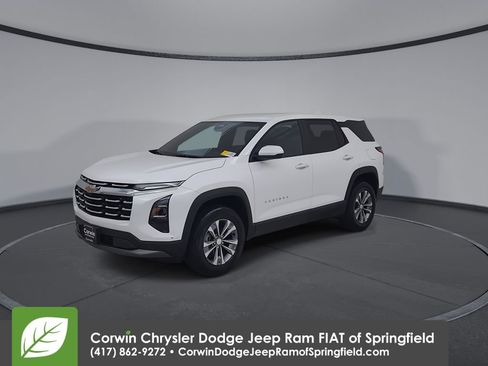 Used 2025 Chevrolet Equinox LT FWD image 7