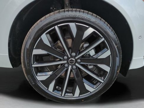New 2026 Volvo XC60 B5 Ultra w/ Protection Package Premier AWD/4WD image 28