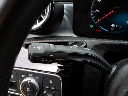 Used 2022 Mercedes-Benz CLA 250 image 25