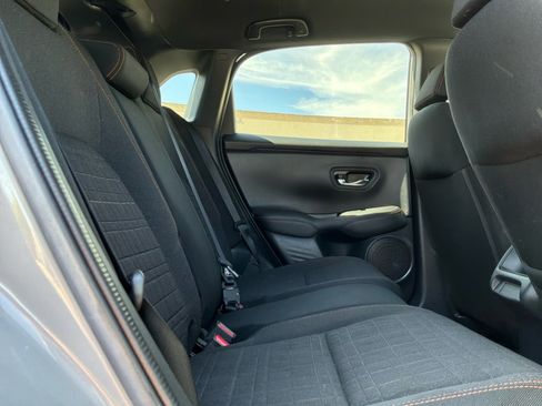 Used 2025 Honda HR-V Sport image 20