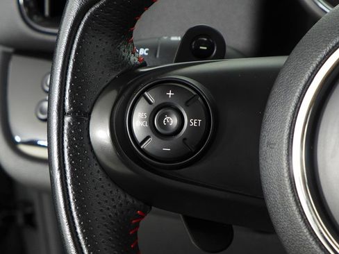 Used 2019 MINI Cooper Countryman S w/ Premium Package image 30