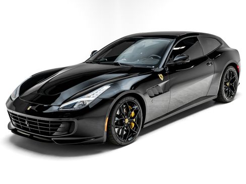 Used 2018 Ferrari GTC4Lusso T RWD image 2