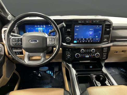 Used 2024 Ford F250 Lariat w/ Lariat Ultimate Package image 5