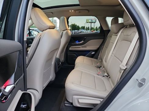 New 2024 Lincoln Corsair Grand Touring image 5