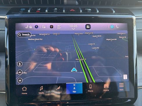 Used 2024 Jeep Grand Cherokee Overland w/ Trailer Tow Package image 12