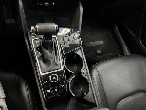 Certified 2023 Kia Sportage EX image 16