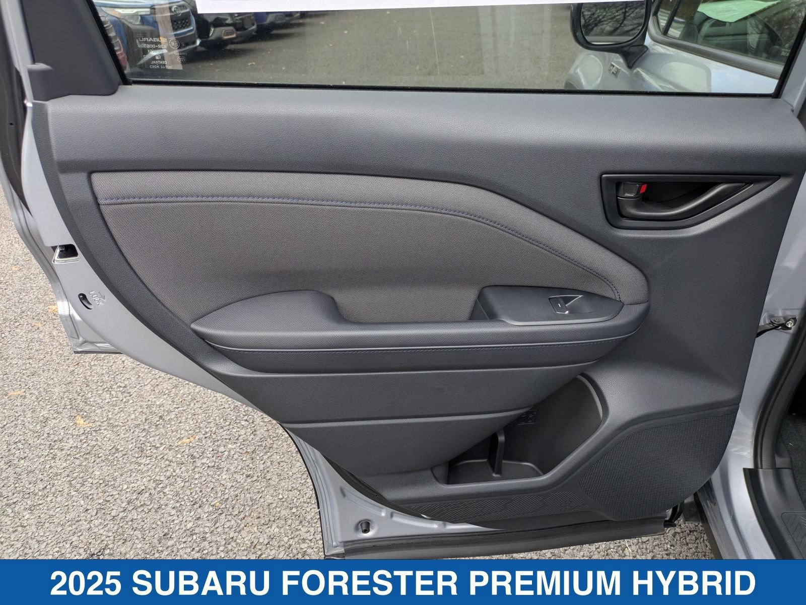 Certified 2025 Subaru Forester Premium AWD/4WD image 29