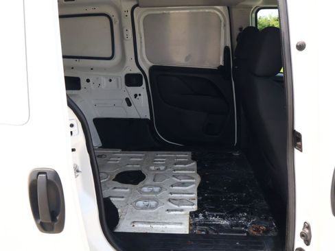 Used 2022 RAM ProMaster City Tradesman FWD image 9