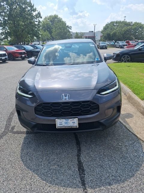 Used 2023 Honda HR-V LX image 2