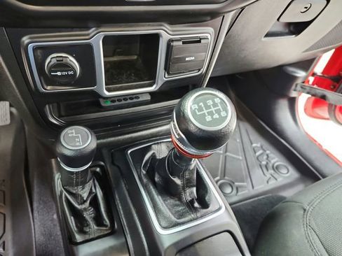 Used 2021 Jeep Wrangler Unlimited Sport image 51