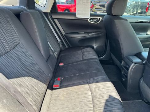 Used 2018 Nissan Sentra SV w/ Premium Package (P01) FWD image 23