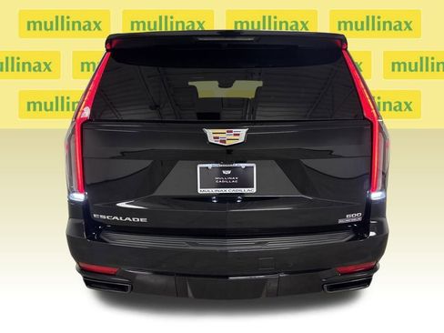 Used 2024 Cadillac Escalade Sport image 18