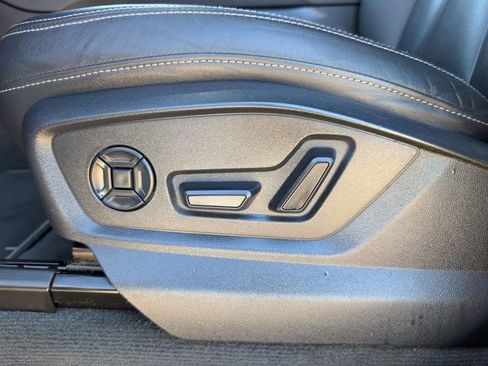 Used 2020 Audi Q8 Premium w/ Black Optic Package image 21