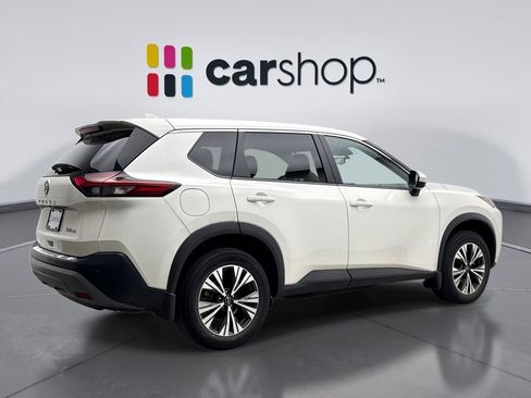 Used 2023 Nissan Rogue SV AWD/4WD image 5