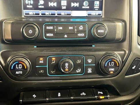 Used 2018 Chevrolet Silverado 1500 LTZ w/ Sport Package AWD/4WD image 17