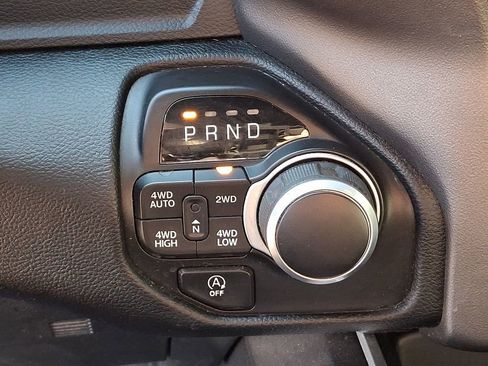 Used 2022 RAM 1500 Big Horn AWD/4WD image 14