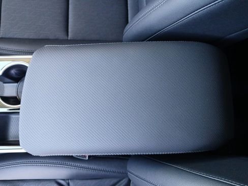 New 2026 Chevrolet Equinox LT w/ Convenience Package II image 22